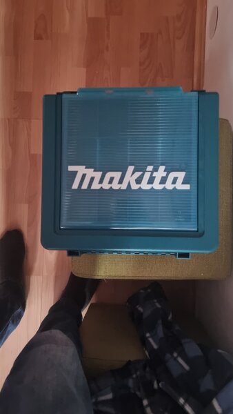 Masina de gaurit cu percutie